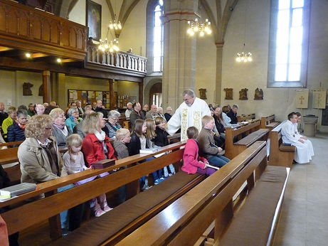 Kindergottesdienst im Pater Bonifatius Dux Haus